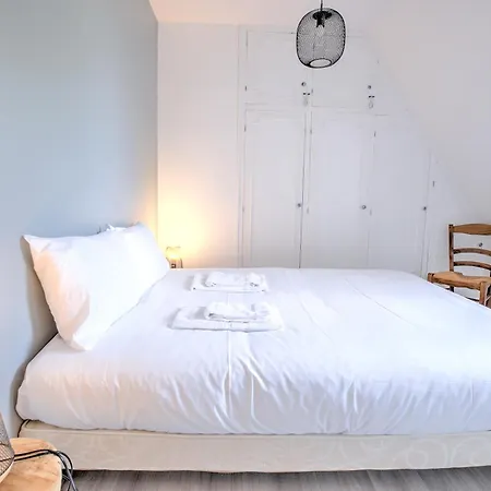 Holiday home Les Collines D'allas *